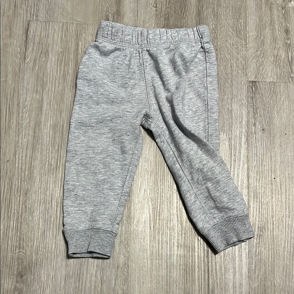4/$20 Gray Kids Jogger Pants - Picture 1 of 1